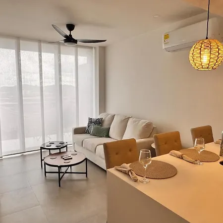 De Lujo Frente Al Mar En Apartamento