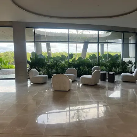 De Lujo Frente Al Mar En Apartamento *
